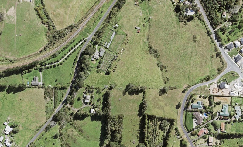 24 Katote Avenue, SWANSON, AUCKLAND - Carousel 1