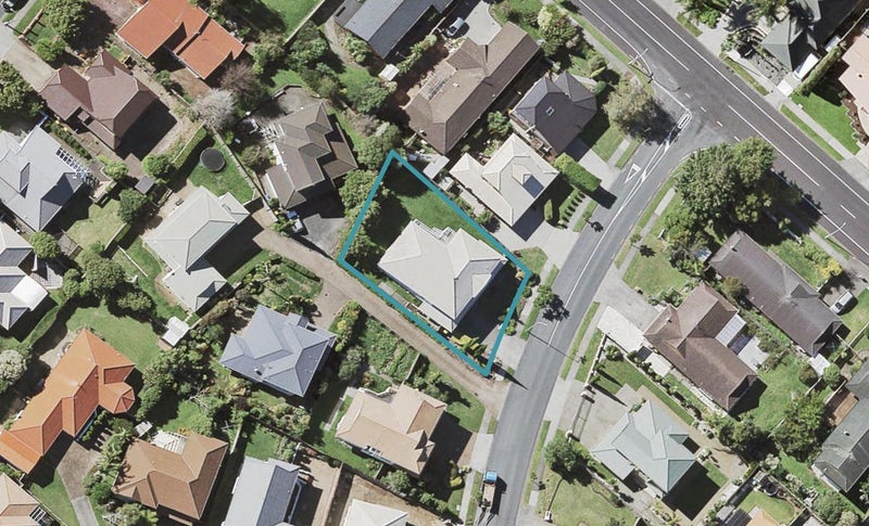 80 Edendale Road, Somerville, Manukau - Carousel 1