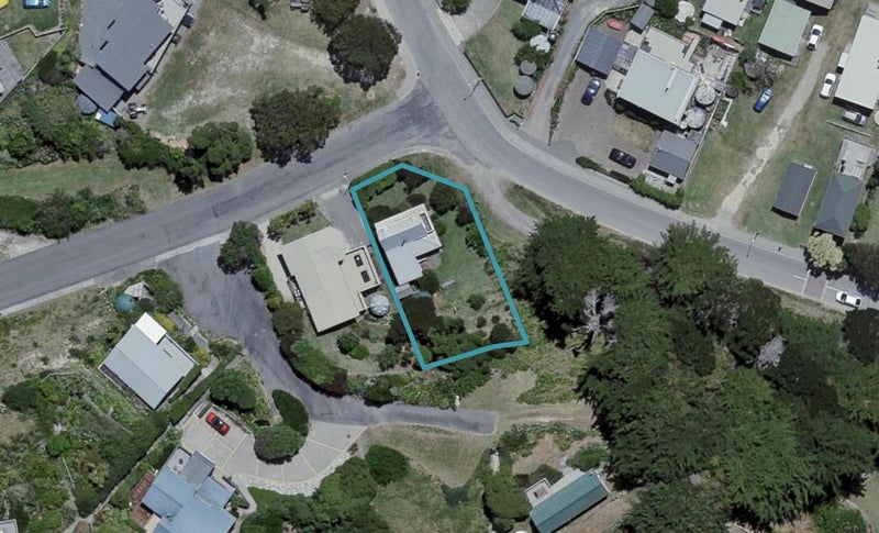 1 Balfour Crescent, Castlepoint - Carousel 1