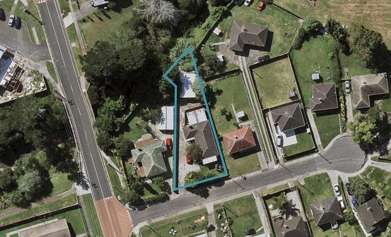 4 Gubb Place, Otara, Auckland - Carousel 1