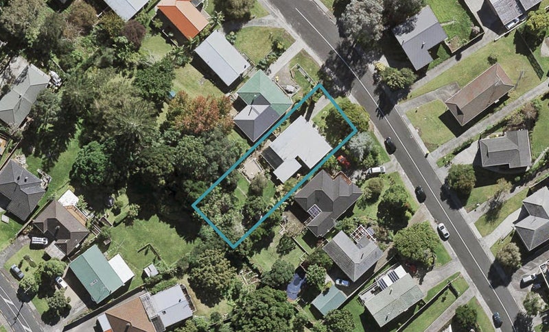 23 Halberg Street, Glenfield, Auckland - Carousel 1