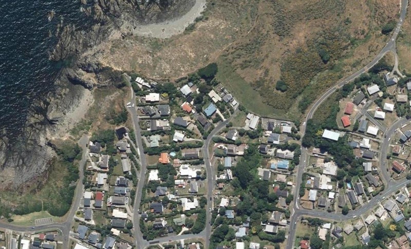 37A Whanake Street, Titahi Bay, Porirua - Carousel 1