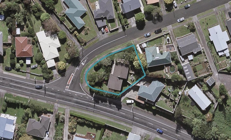 169 Pembroke Street, Westown, New Plymouth - Carousel 1