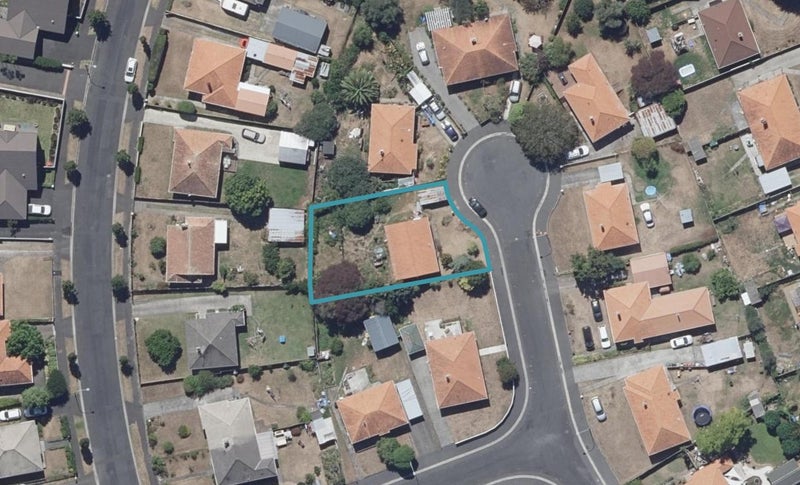 7 Fergusson Street, Hamilton East, Hamilton - Carousel 1