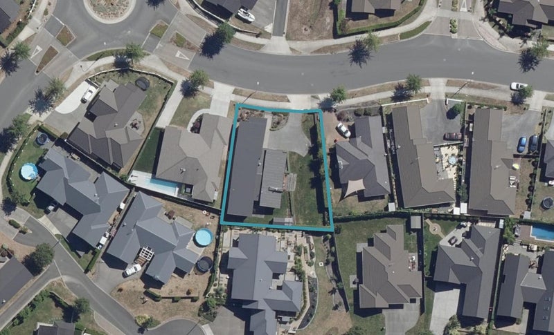 131 Cumberland Drive, Flagstaff, Hamilton - Carousel 1