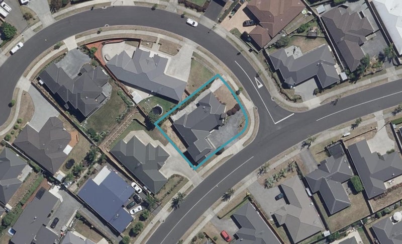 1 Sharaleigh Place, Grandview Heights, Hamilton - Carousel 1