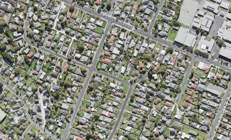 2 Daphne Street, Kelston, Auckland - Carousel 1