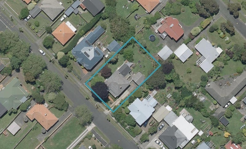18 Peakes Road, Saint Johns Hill, Whanganui - Carousel 1