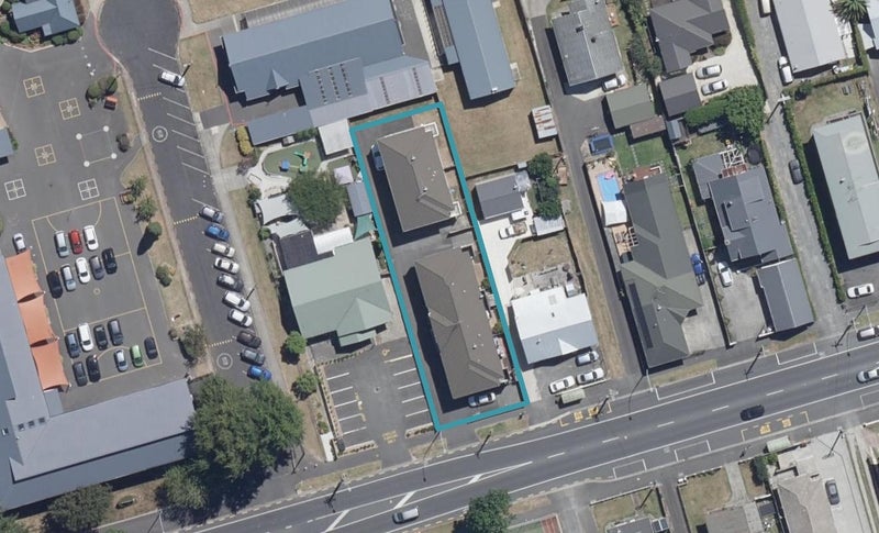 3/71 Clyde Street, Hamilton East, Hamilton - Carousel 1