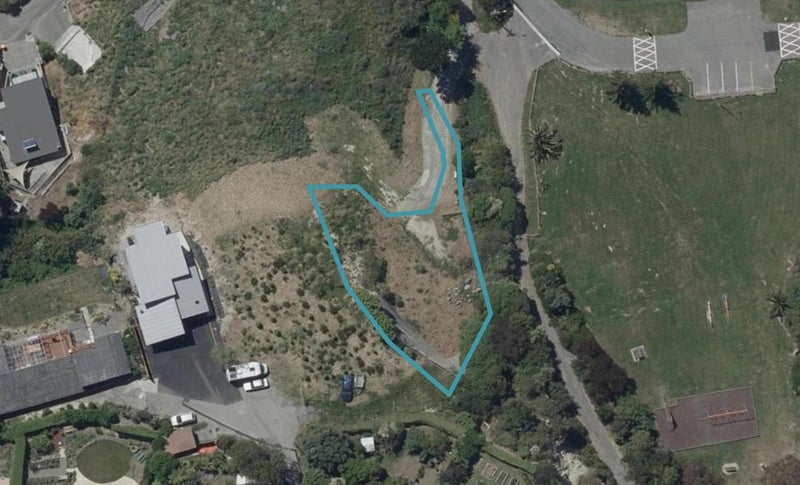 10 Quarry Road, Mount Pleasant, Christchurch - Carousel 1