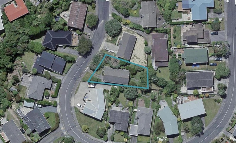 17 Kandy Crescent, Ngaio, Wellington - Carousel 1