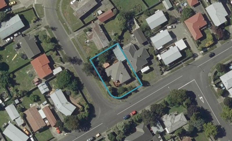 10 Clarke Avenue, Highbury, Palmerston North - Carousel 1