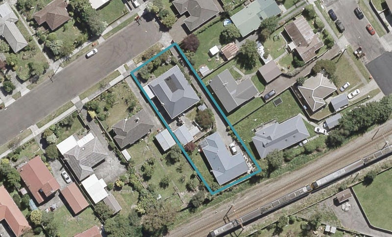28 York Avenue, Heretaunga, Upper Hutt - Carousel 1