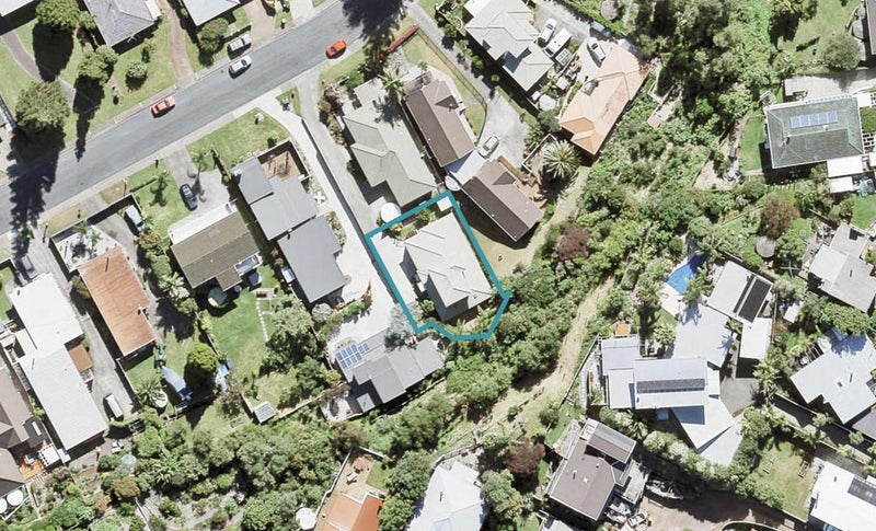 2/68 The Circle, Manly, Whangaparāoa - Carousel 1