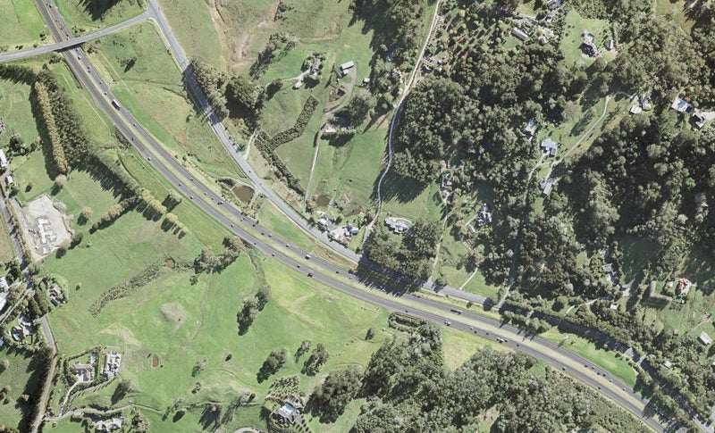 1513 East Coast Road, Albany - Carousel 1