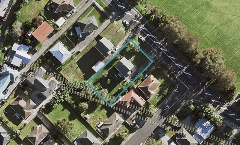585 Richardson Road, Mount Roskill, Auckland - Carousel 1