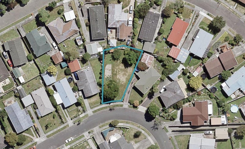 20 Omaha Grove, Tōtara Park, Upper Hutt - Carousel 1