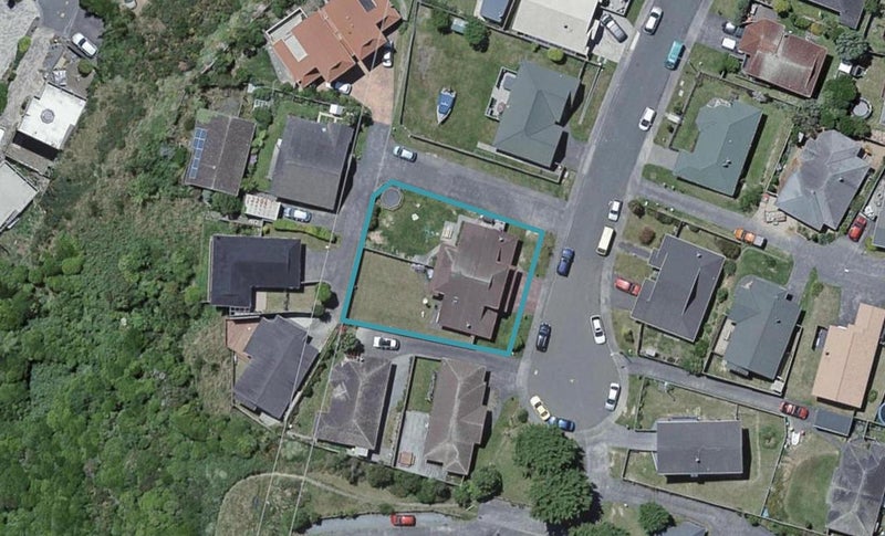 14B Fernwood Court, Woodridge, Wellington - Carousel 1