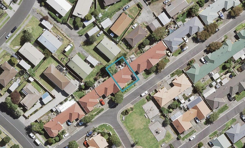 10 Dunbarton Drive, Ranui, Auckland - Carousel 1
