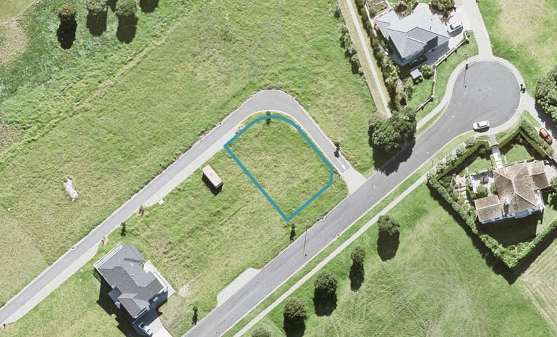 353 Pinecrest Drive, Gulf Harbour, Whangaparāoa - Carousel 1