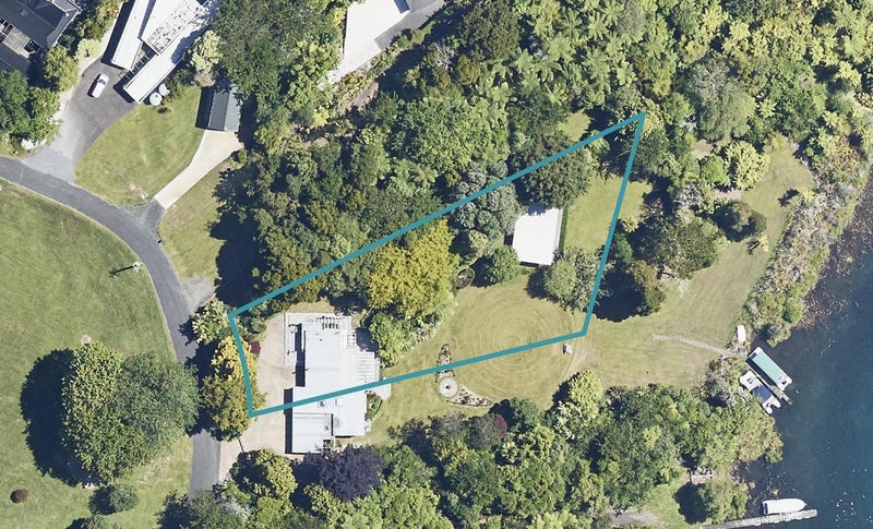 7 Alexander Road, Lake Tarawera, Rotorua - Carousel 1