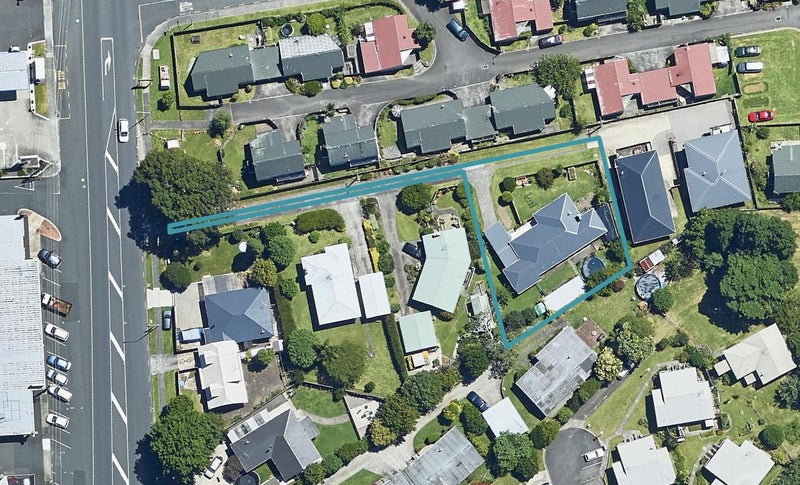 133 Otumoetai Road, Brookfield, Tauranga - Carousel 1
