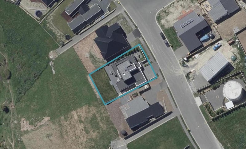 164 Penruddock Rise, Westmorland, Christchurch - Carousel 1