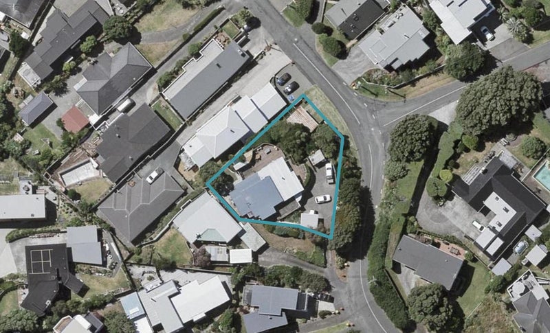 20 Nathan Avenue, Paraparaumu Beach, Paraparaumu - Carousel 1
