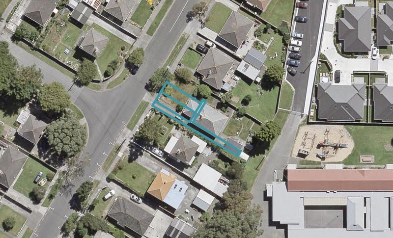 5/16 Molesworth Street, Taita, Lower Hutt - Carousel 1