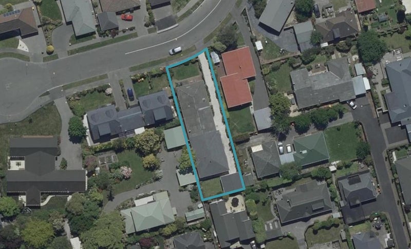 2/5 Rhyl Place, Bryndwr, Christchurch - Carousel 1