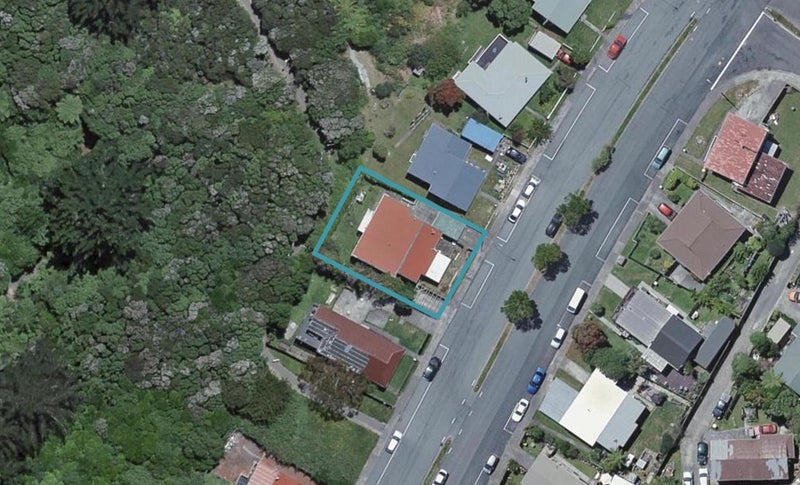 100 Jamaica Drive, Grenada North, Wellington - Carousel 1