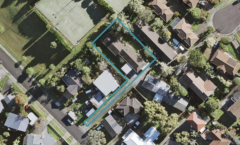 1/39 Oriana Avenue, Lynfield, Auckland - Carousel 1