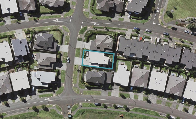 76 Searle Street, Stonefields, Auckland - Carousel 1