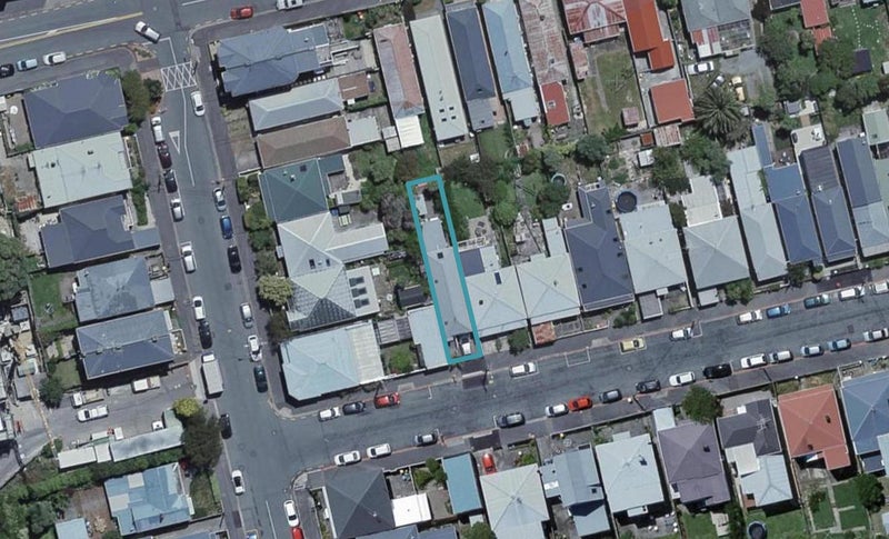 3 Picton Avenue, Newtown, Wellington - Carousel 1