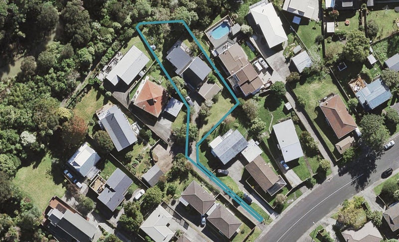 138 Lynn Road, Bayview, Auckland - Carousel 1
