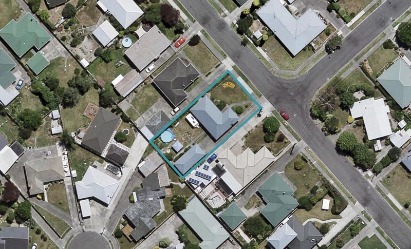 9 Trevelyan Street, Onekawa, Napier - Carousel 1