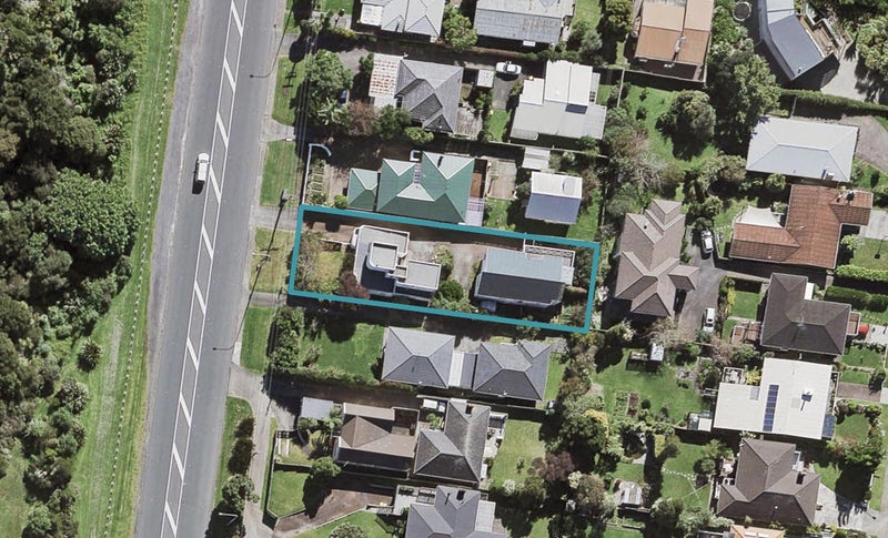 1/231 Glenfield Road, Hillcrest, Auckland - Carousel 1