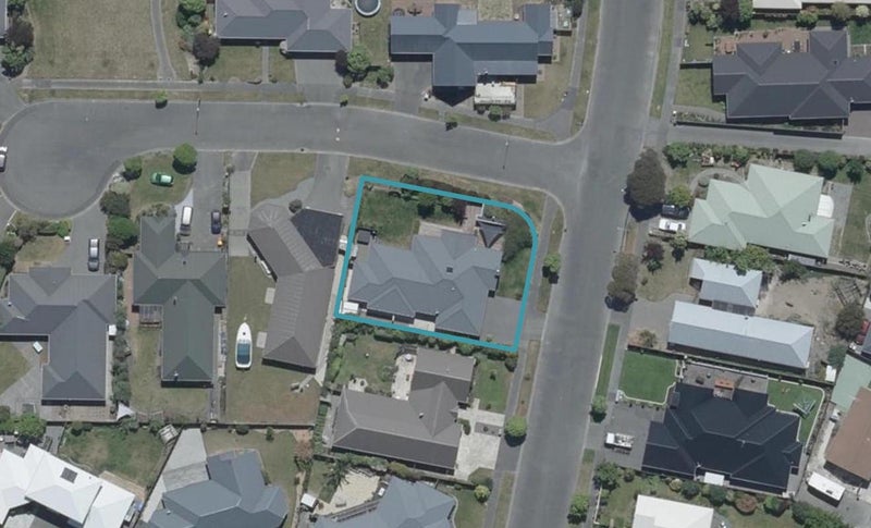 25 Anglesea Avenue, Parklands, Christchurch - Carousel 1