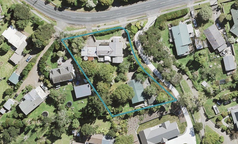26 Mcentee Road, Waitakere, Auckland - Carousel 1