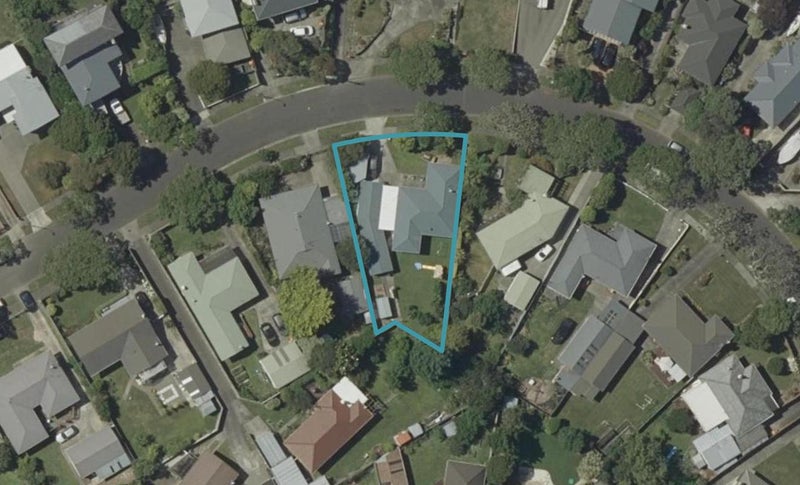 16 Snowdon Avenue, Terrace End, Palmerston North - Carousel 1
