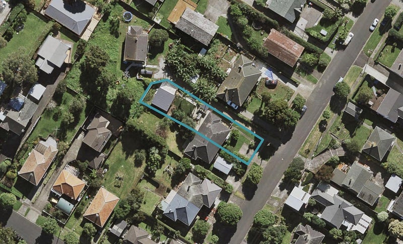 94 Paihia Road, One Tree Hill, Auckland - Carousel 1