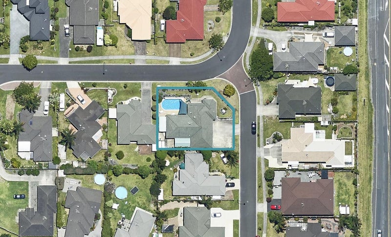 2 Tierra Place, Papamoa Beach, Papamoa - Carousel 1