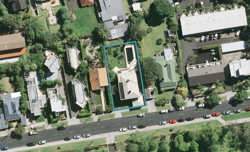 17 Emmett Street, Herne Bay, Auckland - Carousel 1