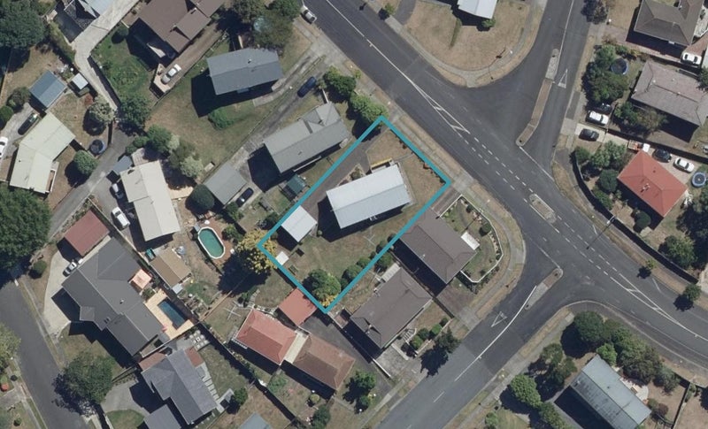 126 Dinsdale Road, Dinsdale, Hamilton - Carousel 1