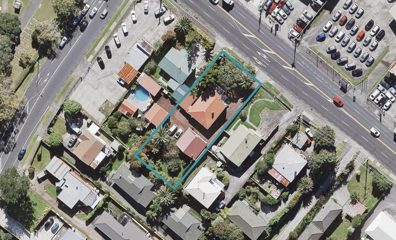 4124 Great North Road, Glen Eden, Auckland - Carousel 1