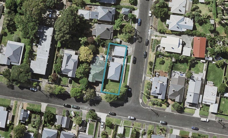 10 Rutland Road, Stanley Point, Auckland - Carousel 1
