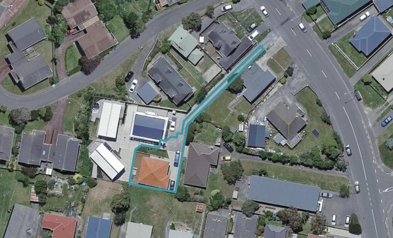 33E Bracken Road, Paparangi, Wellington - Carousel 1