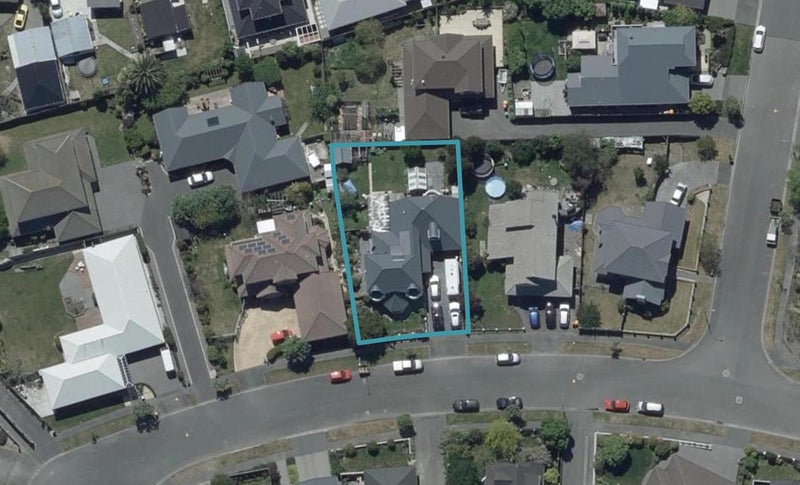 24 Saint Pauls Place, Burwood, Christchurch - Carousel 1