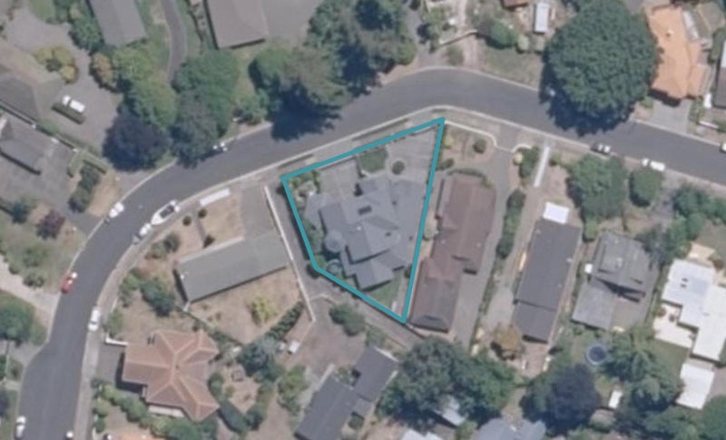 13 Oregon Drive, Rainbow Point, Taupo - Carousel 1