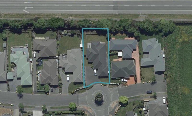 29 Havana Gardens, Shirley, Christchurch - Carousel 1